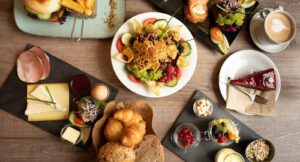 weekend dining Englishtown